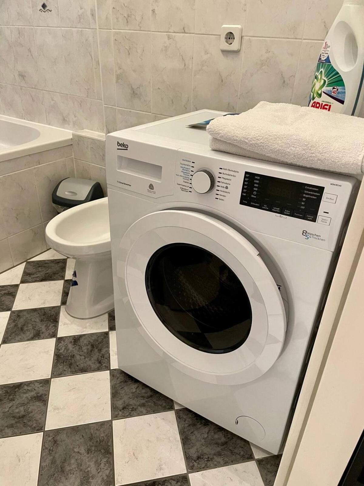 וינה Gemutliche Wohnung Mit Super Lage מראה חיצוני תמונה