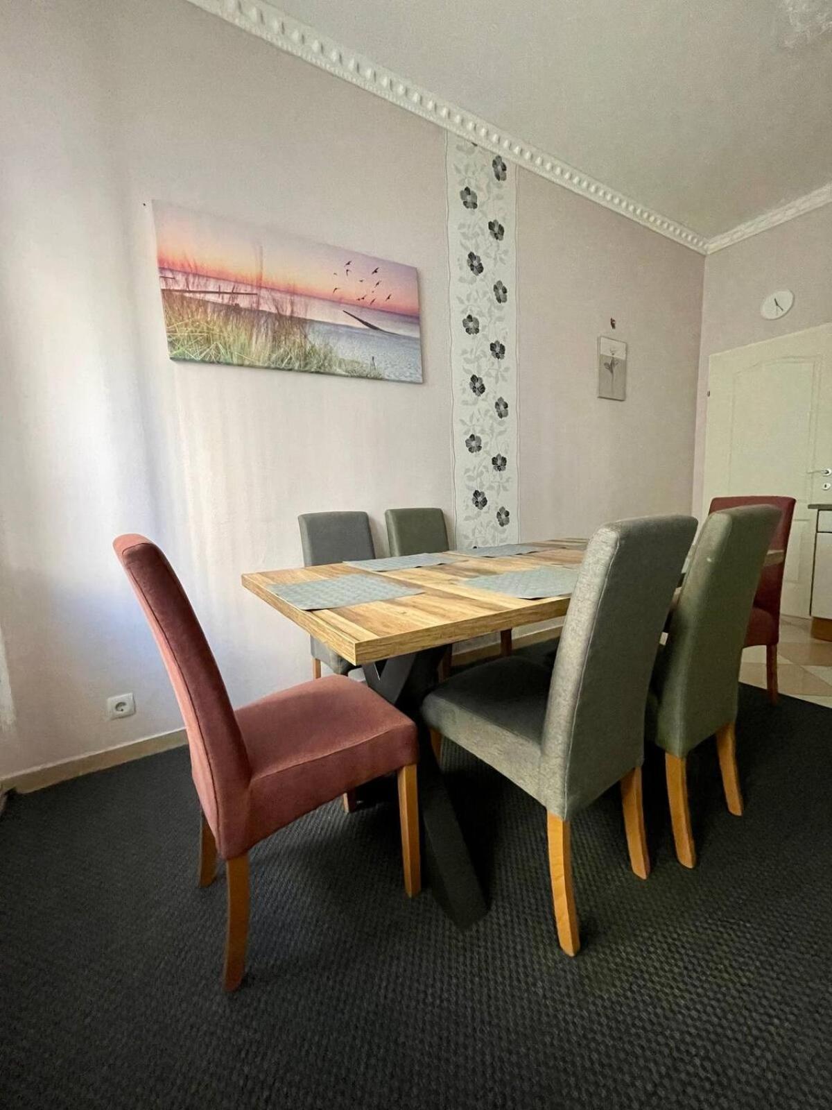 וינה Gemutliche Wohnung Mit Super Lage מראה חיצוני תמונה